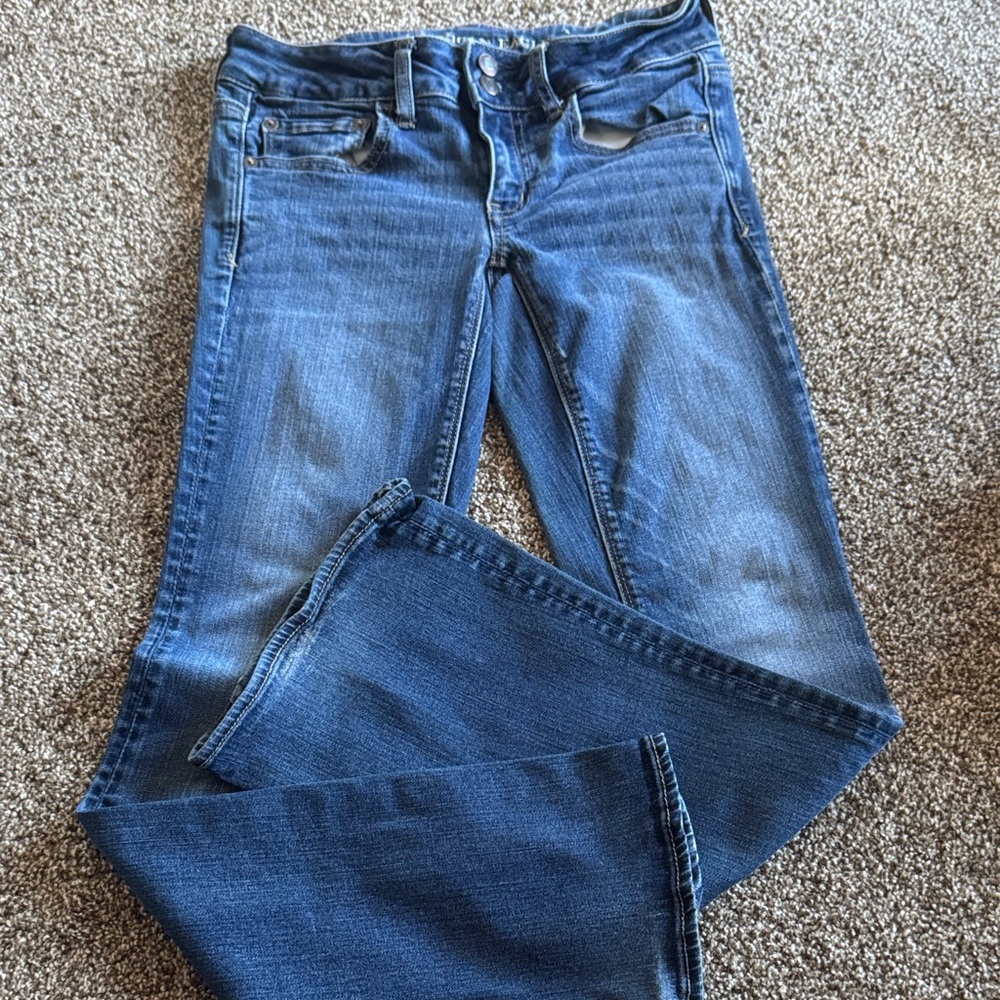 American Eagle Outfitters Women's Straight Leg Blue Jeans